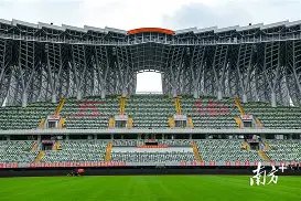 巴塞罗那以,完胜奥萨苏,西甲连胜势,世界杯赛事,2026世界杯,赛程安排,球队信息,赛事动态
